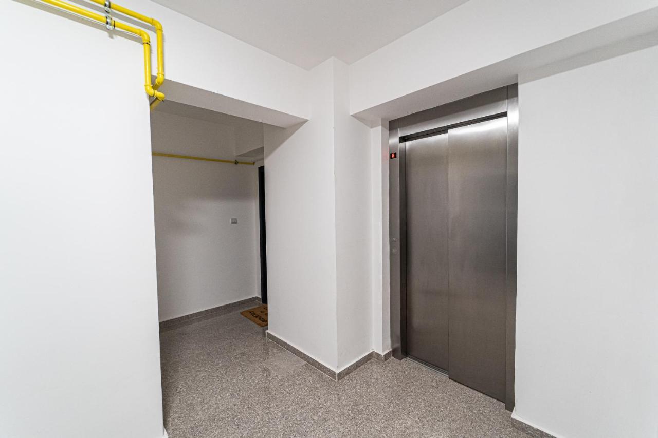 Apartament Delux Bacău Zewnętrze zdjęcie